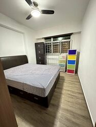 Blk 426D Floral Spring @ Yishun (Yishun), HDB 5 Rooms #502916361